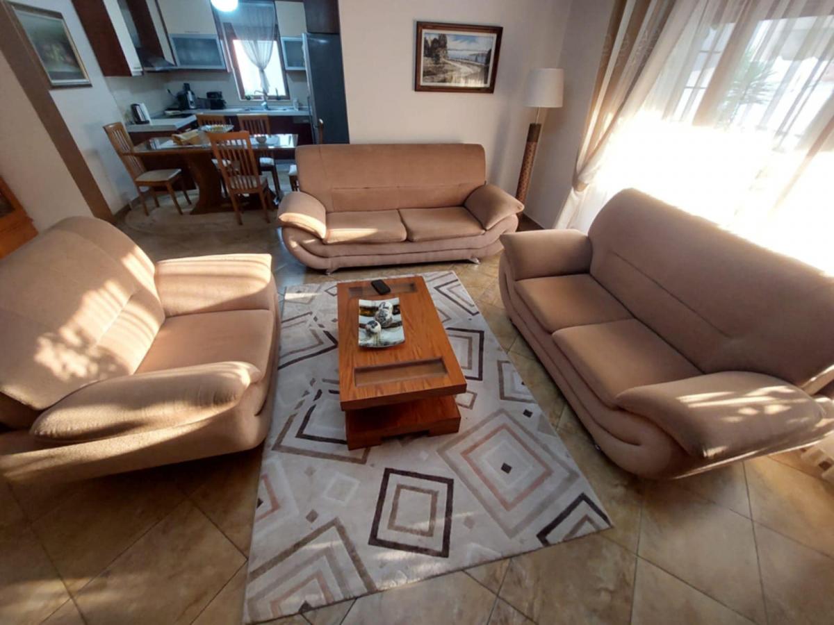 Click image for larger version

Name:	KO5.jpg
Views:	9
Size:	103.9 KB
ID:	243821