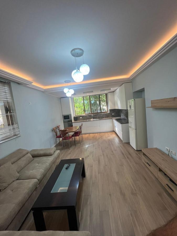 Apartament 1+1me qira +parkim ish parku