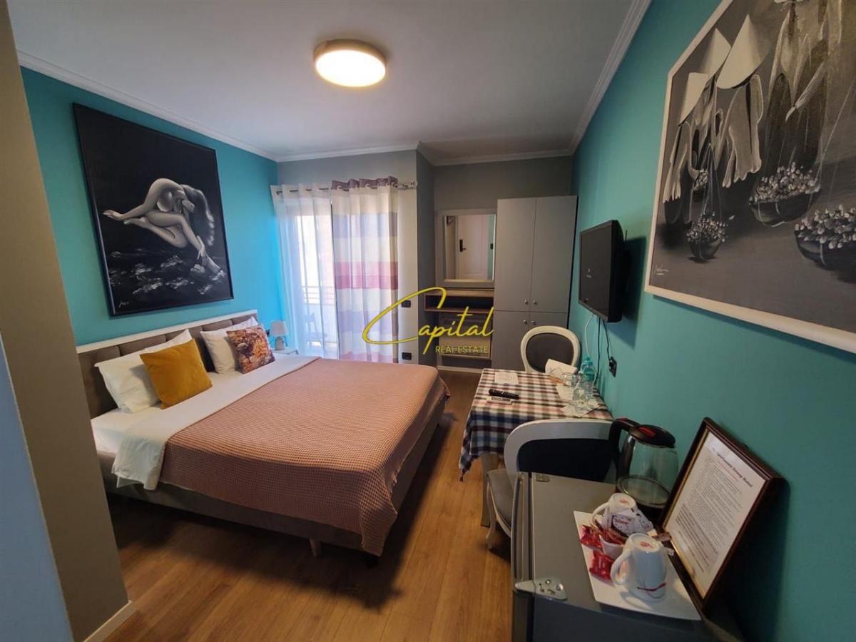 Ambient biznesi me qera 239 m2 rruga  e kavajes 5000 euro