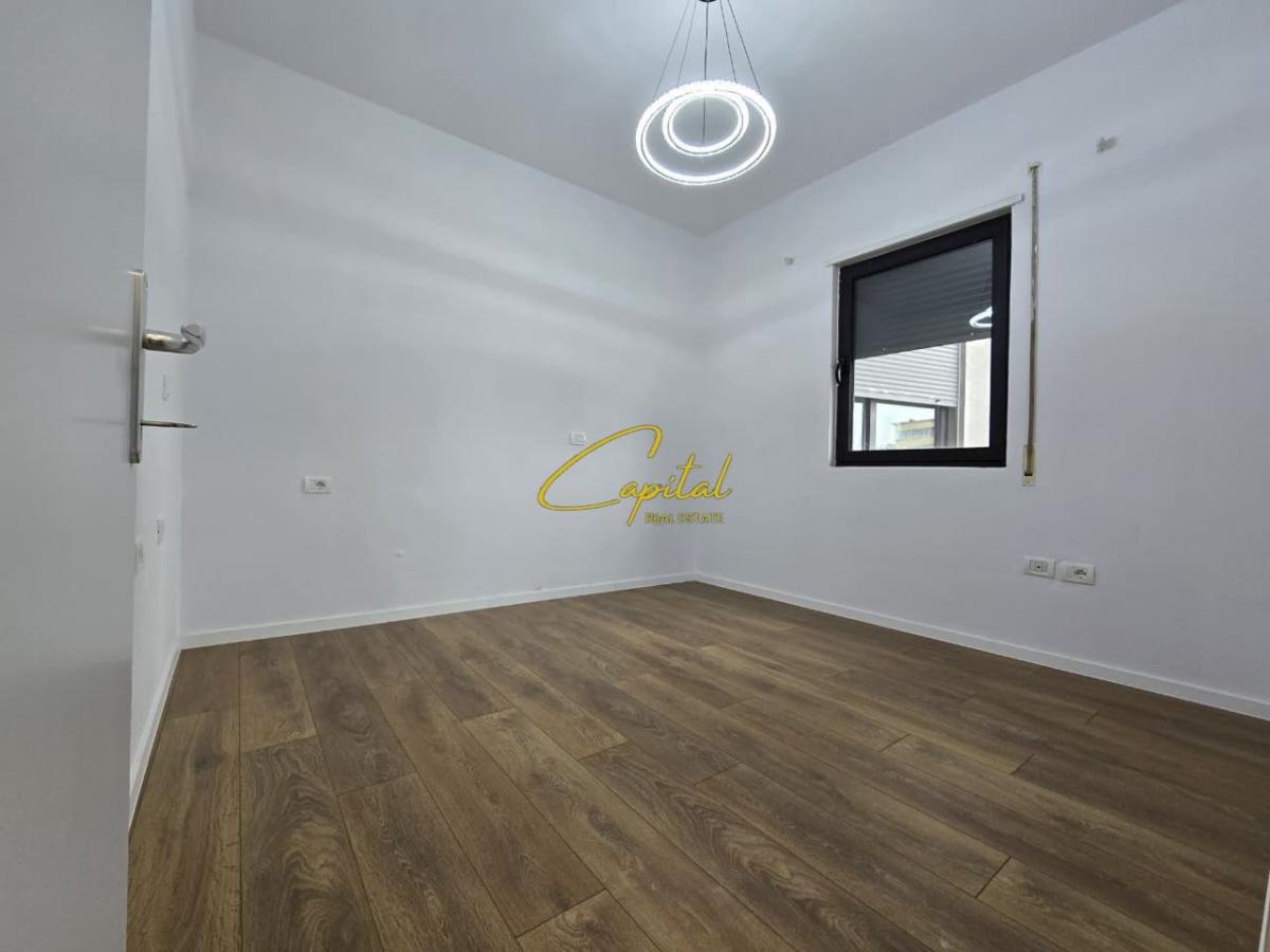 Shitet 2+1 pazari i ri 178.000 euro