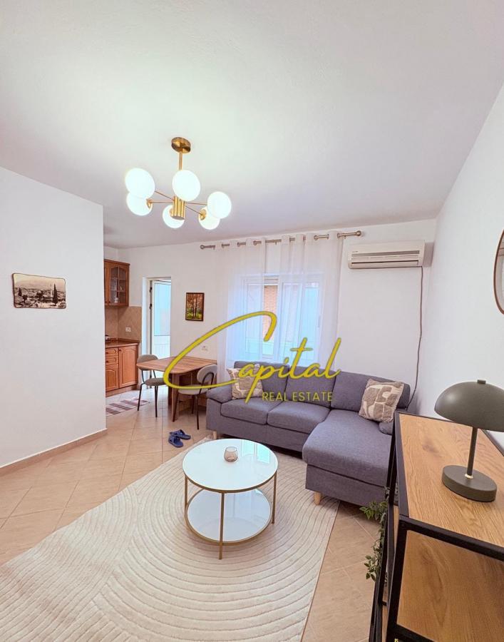 Apartament me qera 1+1 rruga e elbasanit 50.000 leke