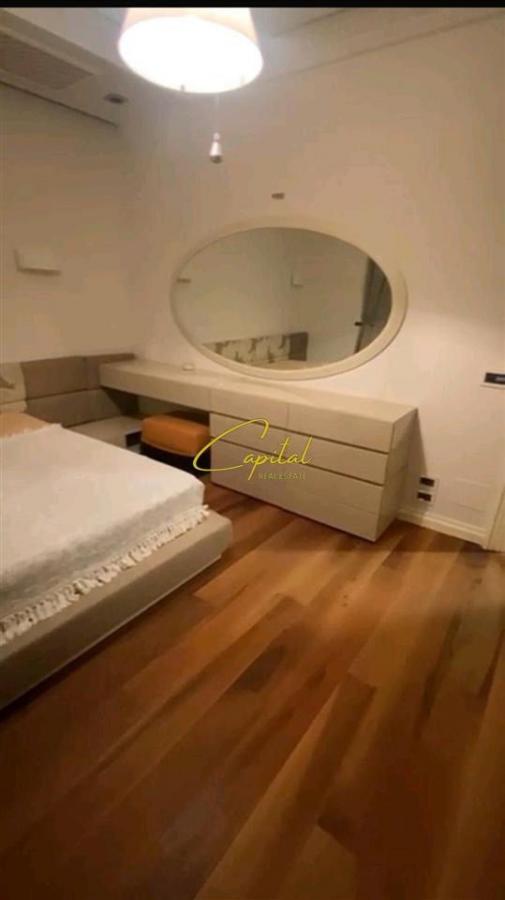 Shitet apartament 2+1 don bosko 16.000.000 leke