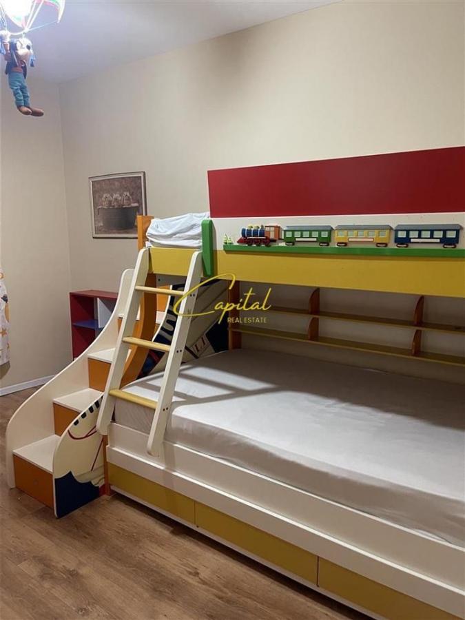 Apartament me qera 2+1 ish restorant durresi 600 euro