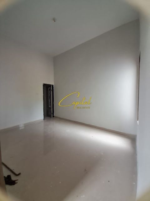 Ambient biznesi me qera 100 m2 ish blloku 2000 euro