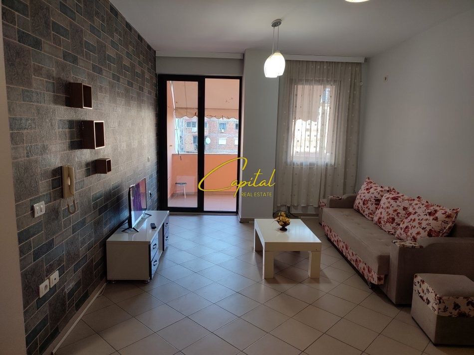 Apartament me qera 1+1 rruga e elbasanit 46.000 leke