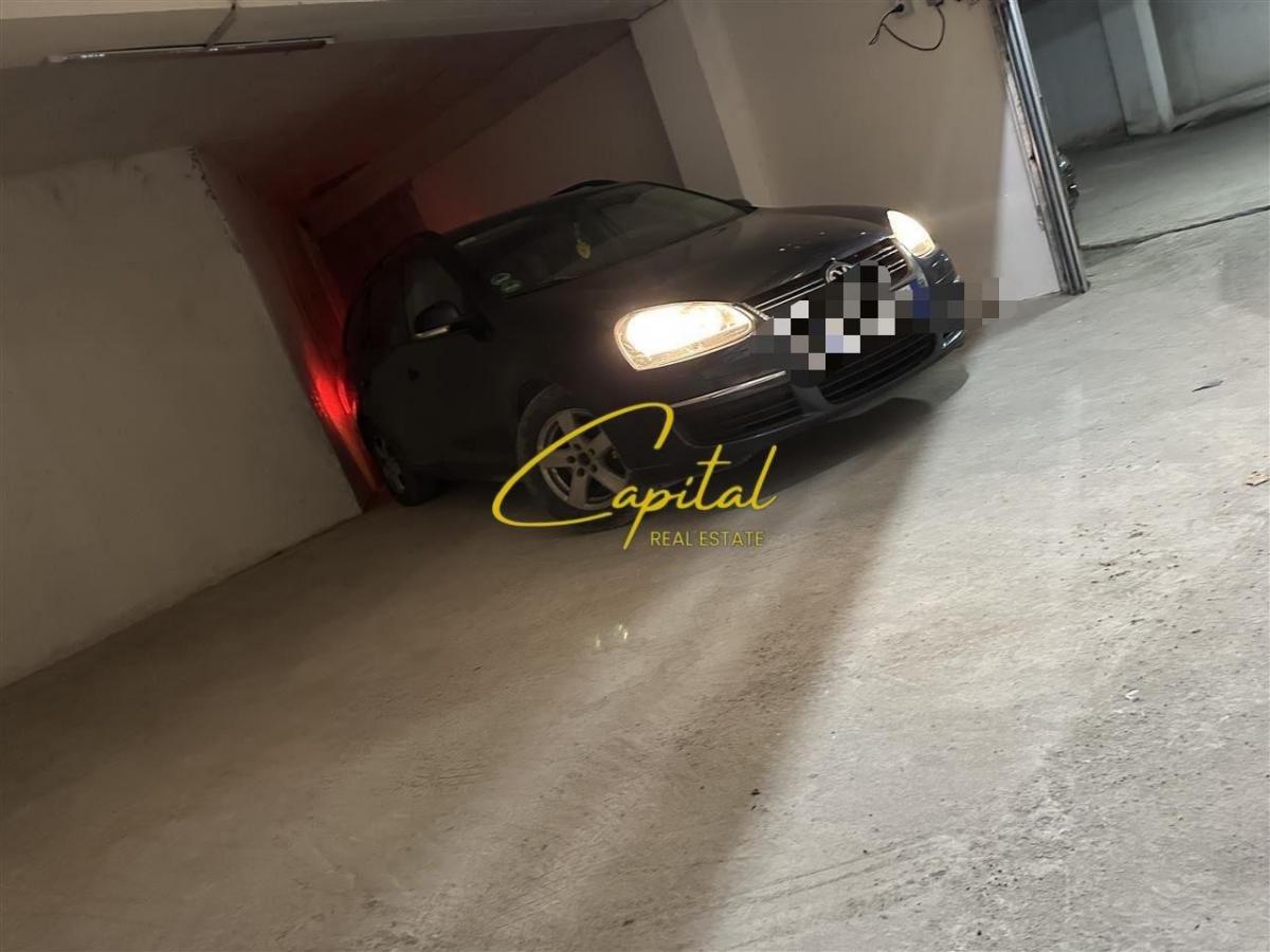 Shiten 2 poste parkimi 16 m2 ali demi 35.000 euro