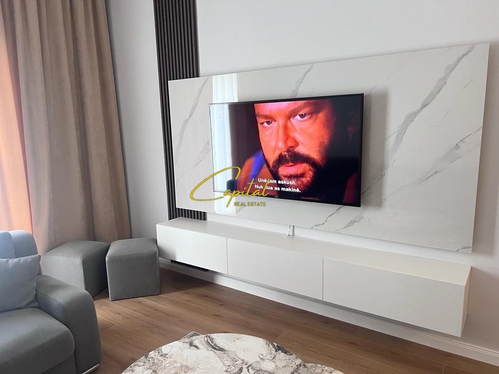 Apartament me qera 2+1 fresku 450 euro