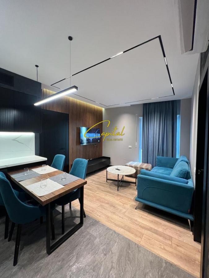 Apartament me qera 2+1 qender 1.500 euro