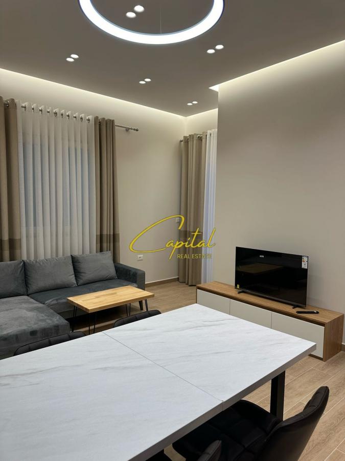 Apartament me qera 2+1 don bosko 600 euro