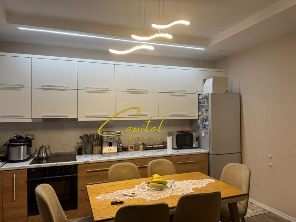 Apartament me qera 2+1 don bosko 800 euro