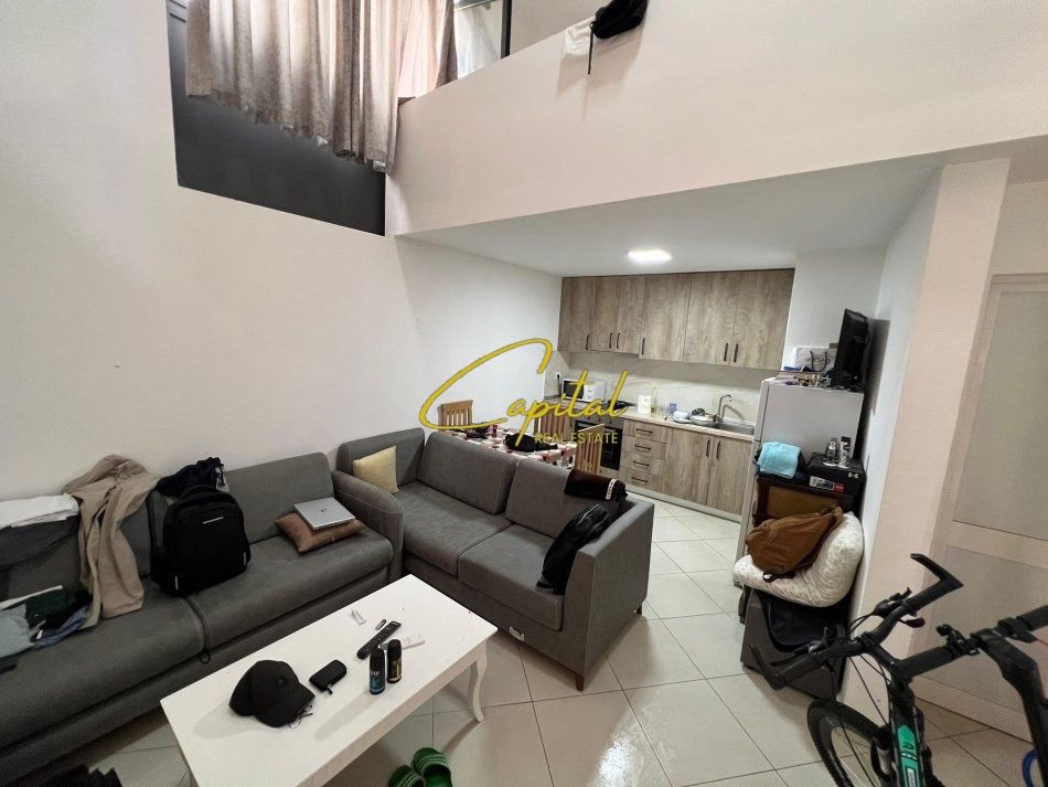 Apartament me qera 1+1 rruga e dibres 40.000 leke