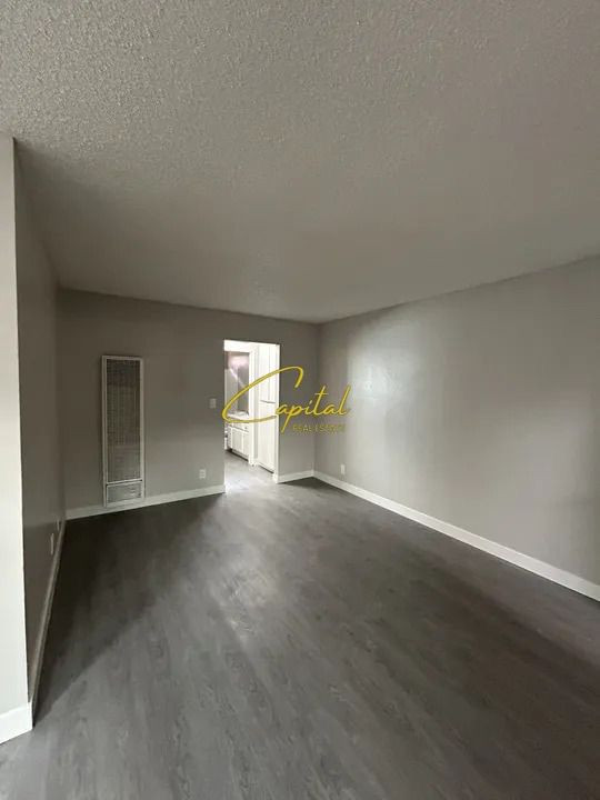 Shitet apartament 1+1 vlore 72.000 euro