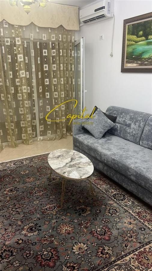 Apartament me qera 1+1 zogu i zi 500 euro