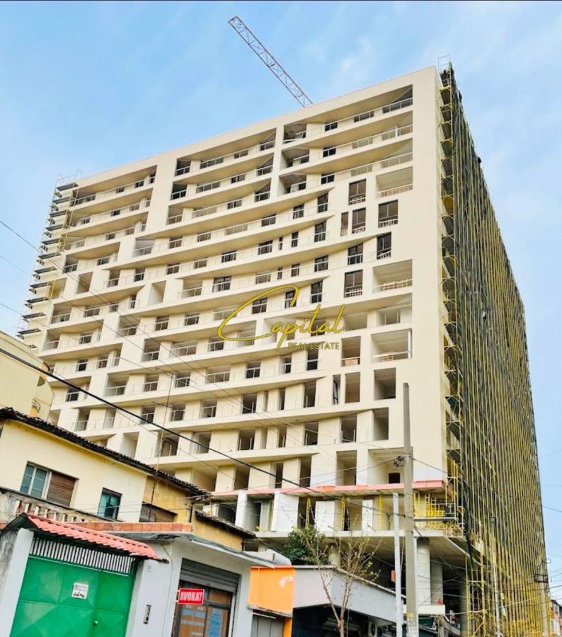 Zyre me qera 75 m2 rezidenca mine peza 750 euro