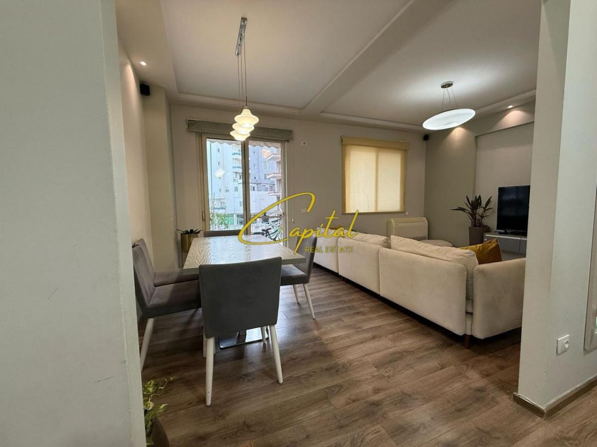 Apartament me qera 2+1 liqeni i thate 700 euro