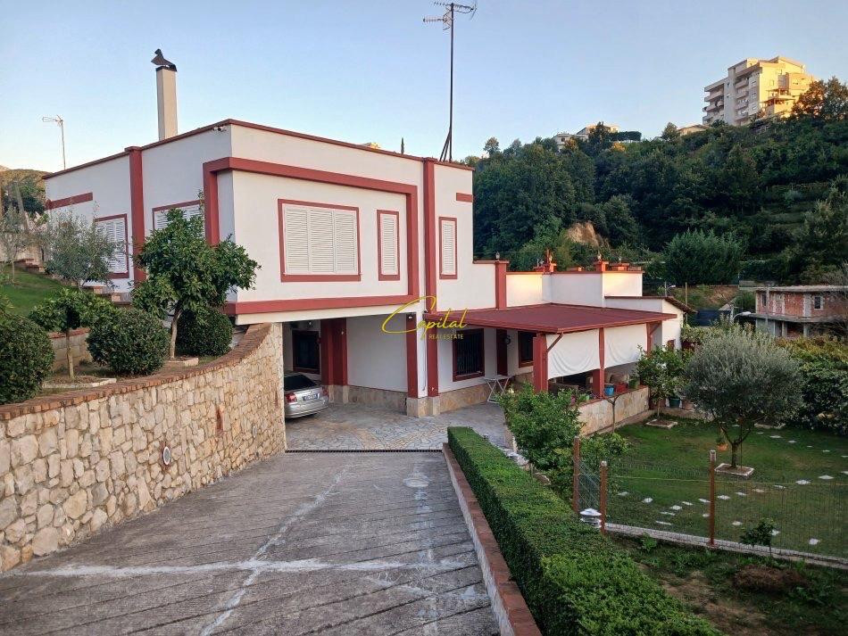 Vile private me qera 130 m2 shkoze 40.000 leke