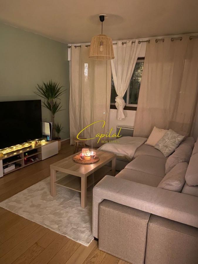 Apartament me qera 1+1 vasil shanto 48.000 leke