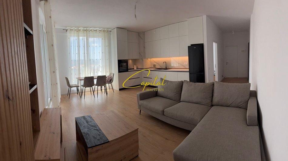 Apartament me qera 2+1 bulevardi i ri 700 euro