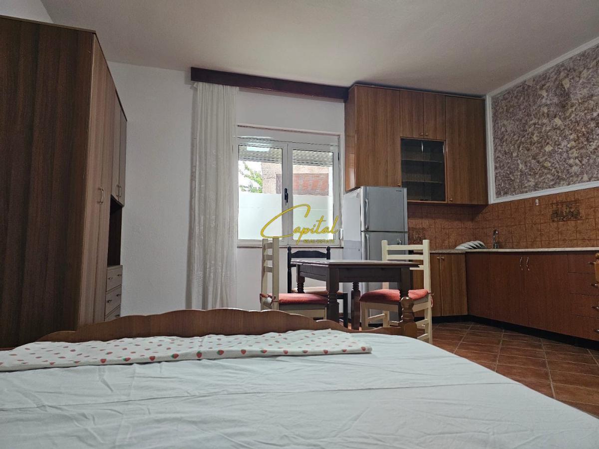 Apartament garsoniere me qera 60 m2 vilat gjermane 30.000 leke