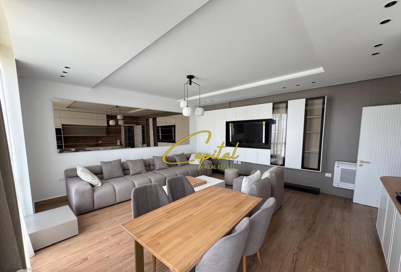 Apartament me qera 1+1 bulevardi i ri 700 euro