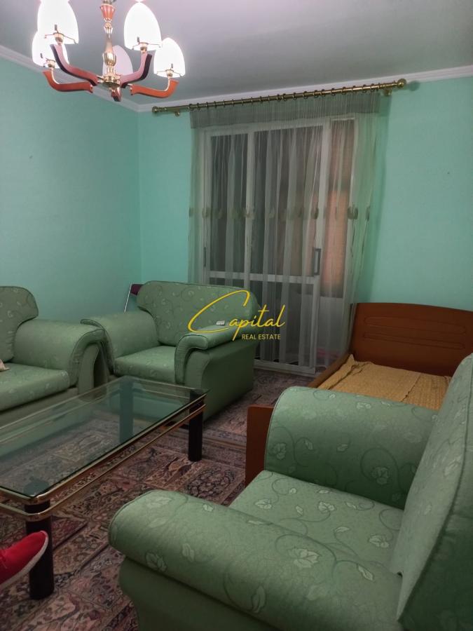 Apartament me qera 2+1 rruga e kavajes 700 euro