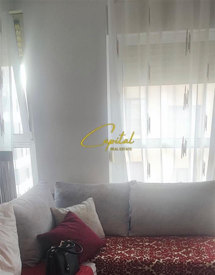 Apartament me qera 2+1 ali demi 45.000 leke