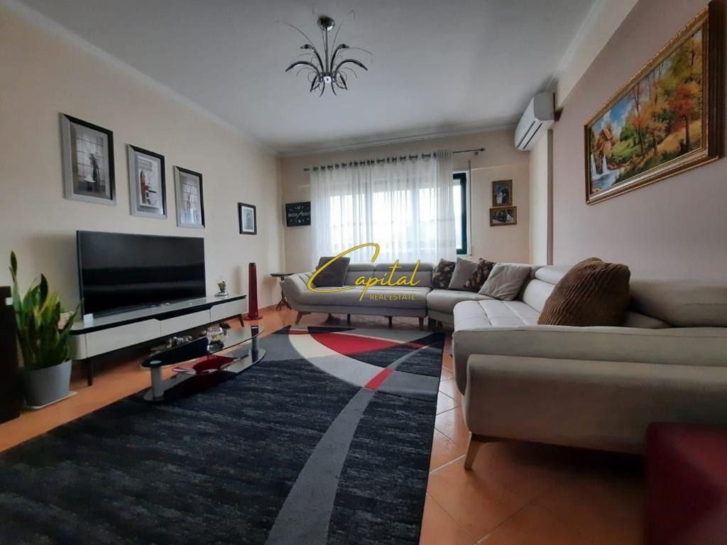 Apartament me qera 2+1 don bosko 600 euro