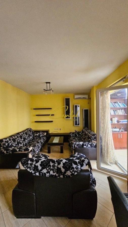 Apartament me qera 1+1 rruga jordan misja 450 euro