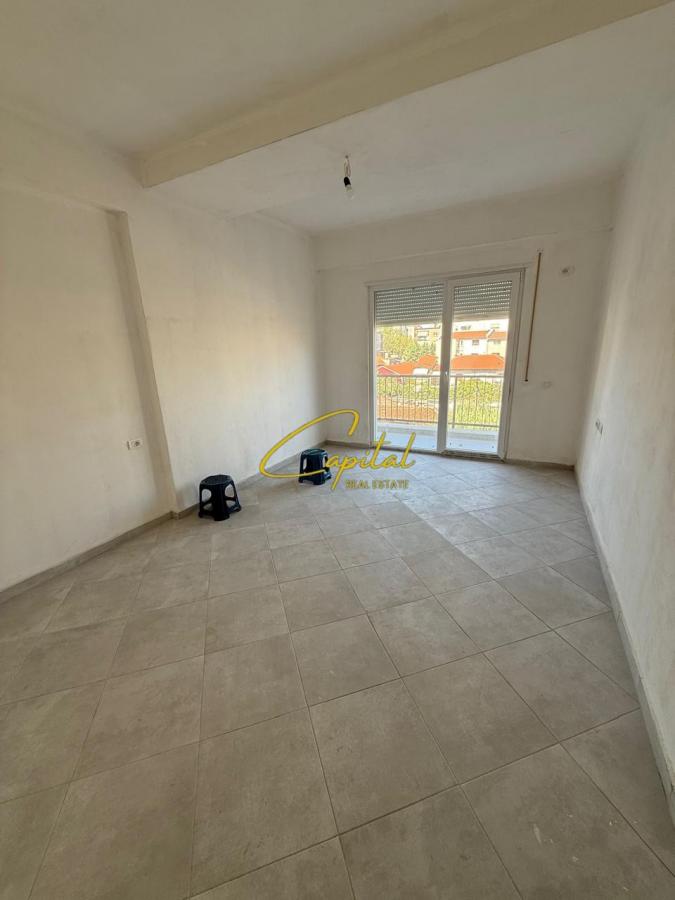 Apartament me qera 2+1 brryli 180.000 euro