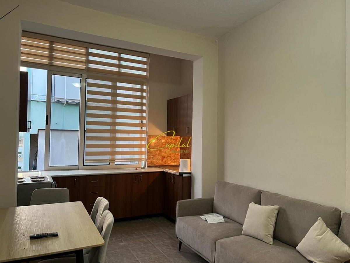 Apartament me qera 2+1 ish ekspozita 550 euro