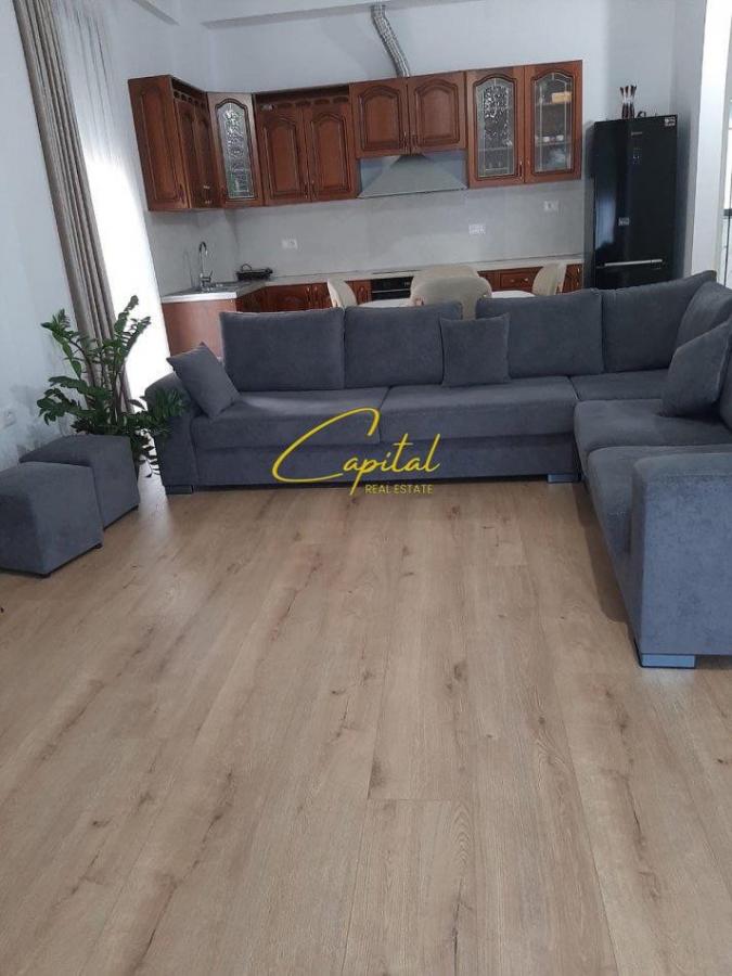 Apartament me qera 1+1 teg 50.000 leke