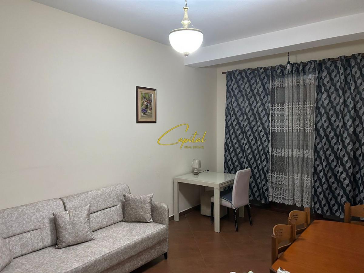 Apartament me qera 1+1 rruga e durresit 55.000 leke