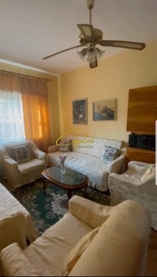 Apartament me qera 2+1 rruga ferit xhajko 45.000 leke