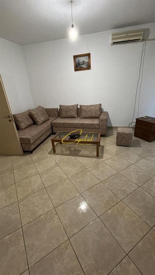 Apartament me qera 2+1 yzberisht 42.000 leke