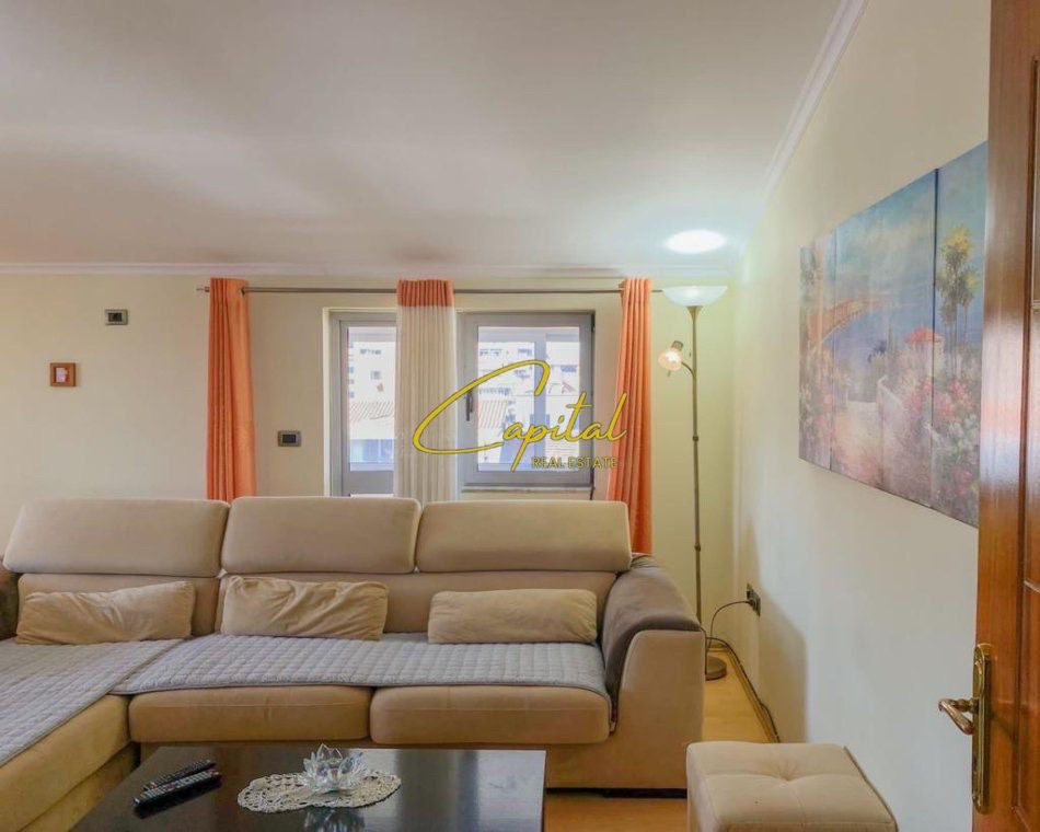 Apartament me qera 2+1 vasil shanto 700 euro