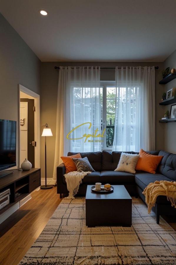 Apartament me qera 2+1 21 dhjetori 65.000 leke