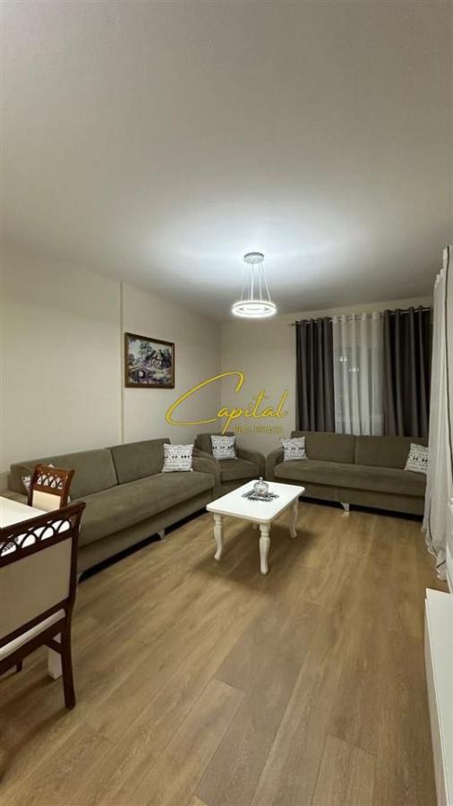 Apartament me qera 1+1 rruga 5 maji 60.000 leke