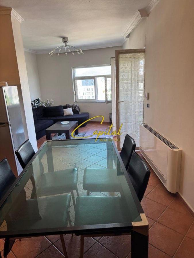 Shitet apartament 2+1 don bosko 210.000 euro