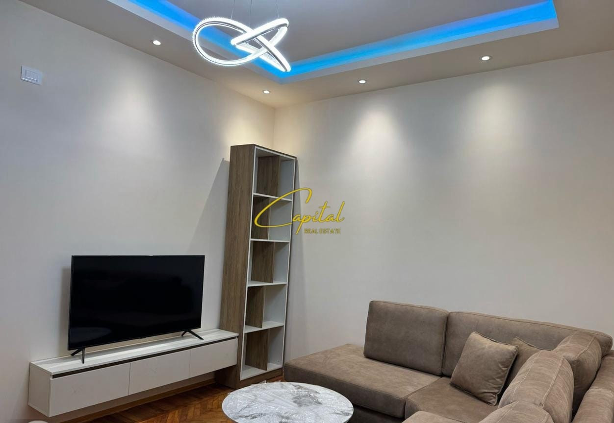 Apartament me qera 1+1 rruga e dibres 60.000 leke
