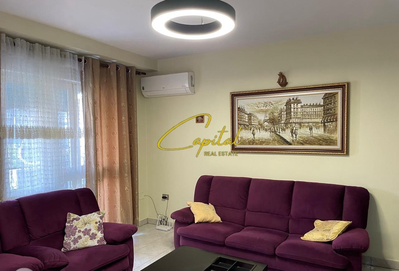 Apartament me qera 1+1 qender 62.000 leke