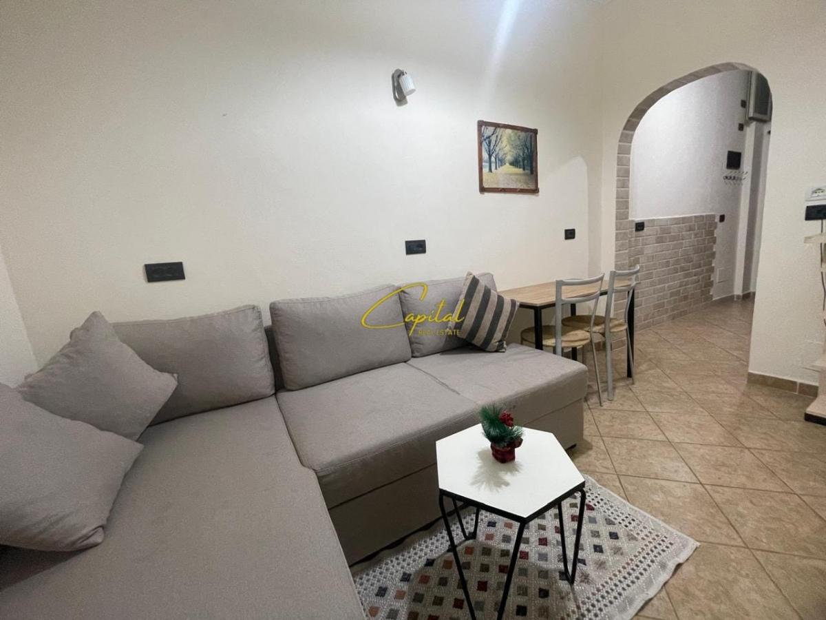 Apartament me qera 1+1 5 maji 45.000 leke