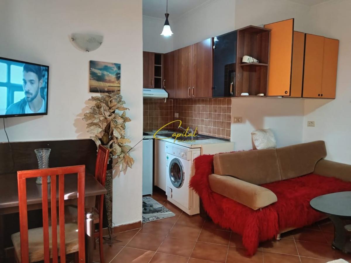 Garsoniere me qera 40 m2 5 maji 36.000 leke