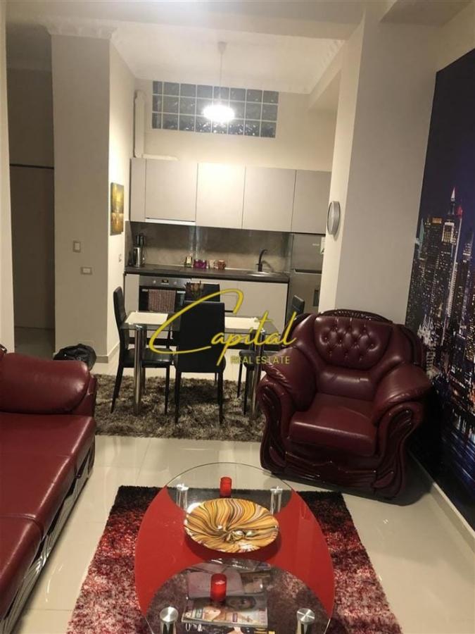 Apartament me qera 1+1 pazari i ri 50.000 leke