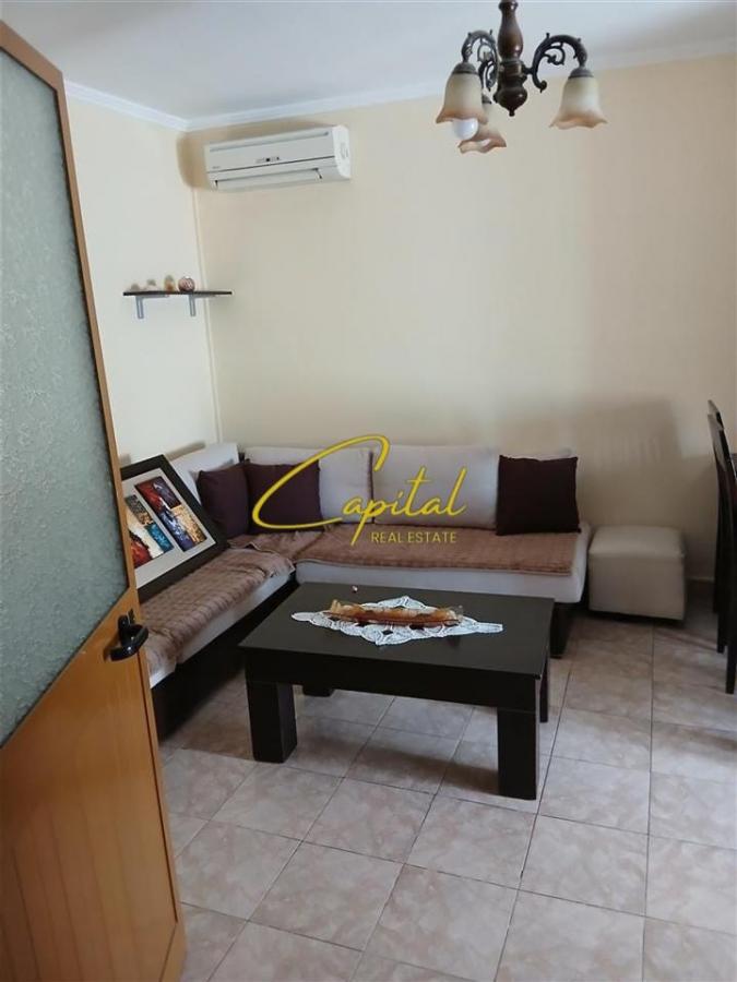 Apartament me qera 2+1 ali demi 44.000 leke