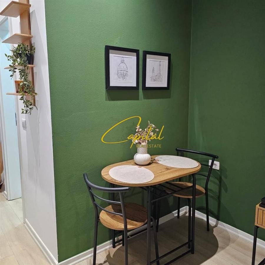 Shitet apartament studio 30 m2 21 dhjetori 93.000 euro