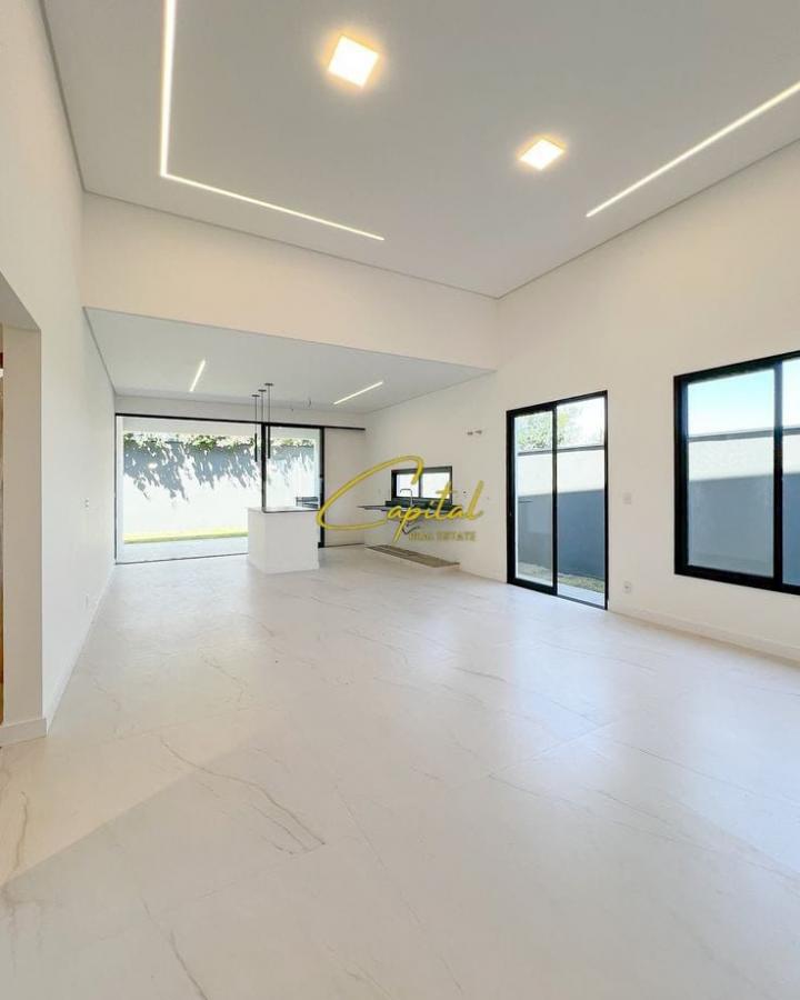 Apartament me qera 2+1 kopshti botanik 45.000 leke