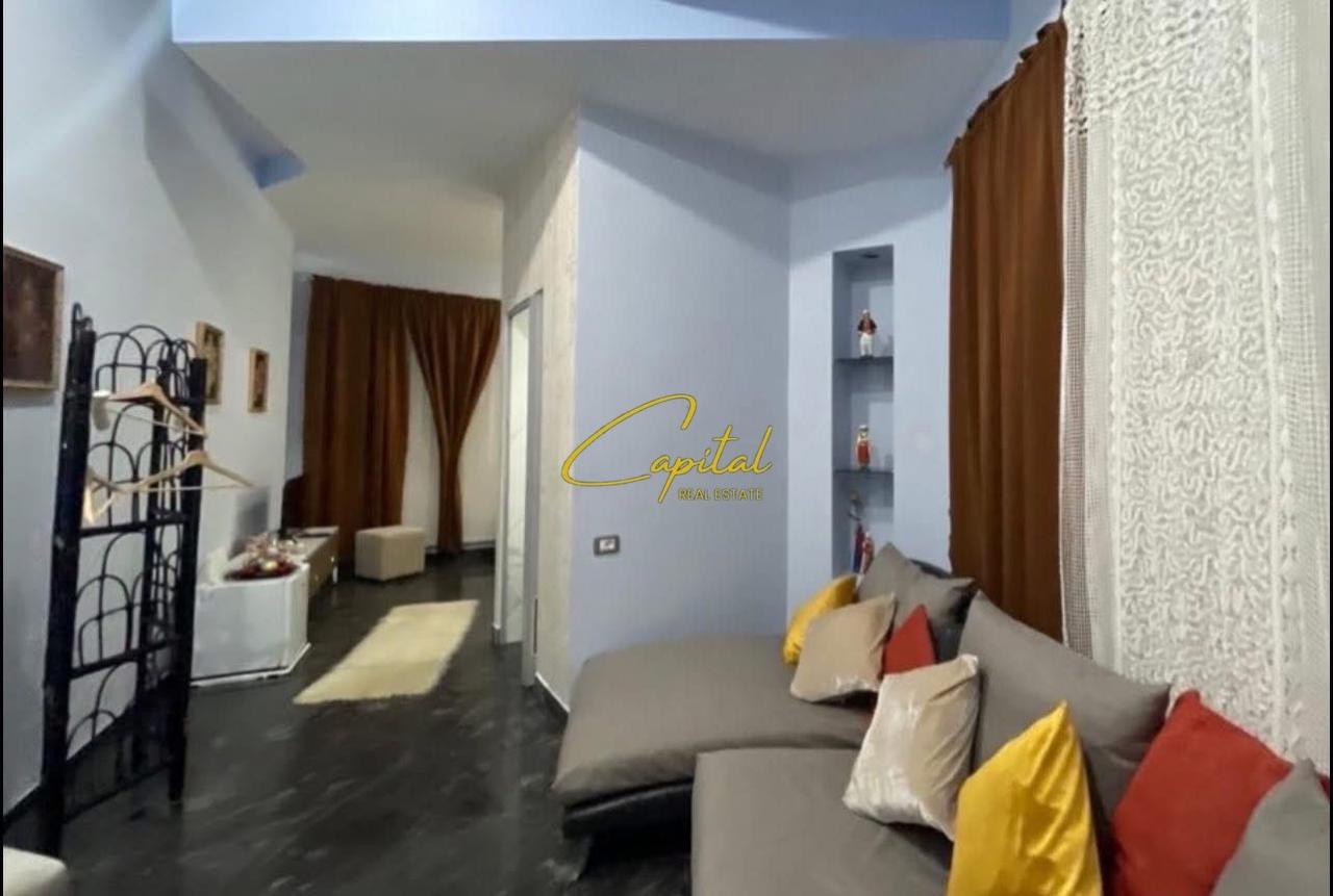 Apartament studio me qera 30 m2 rruga e dibres 50.000 leke