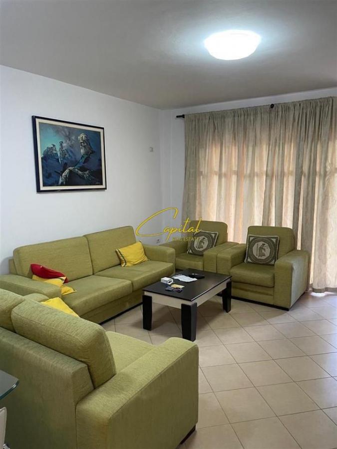 Apartament me qera 2+1+2 pazari i ri 60.000 leke