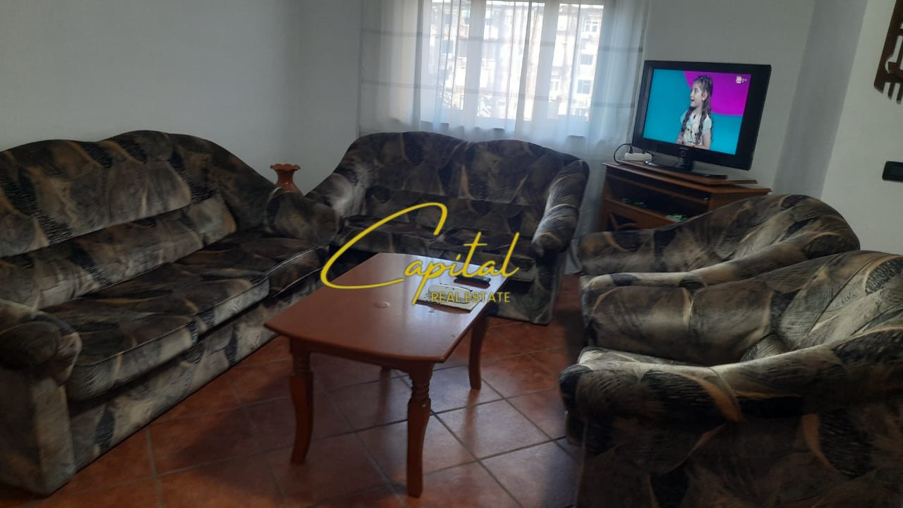 Apartament me qera 2+1 rruga e barrikadave 55.000 leke
