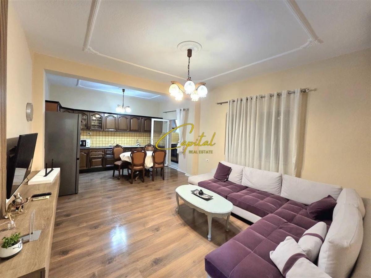 Apartament me qera 3+1+2 ish fusha aviacionit 750 euro